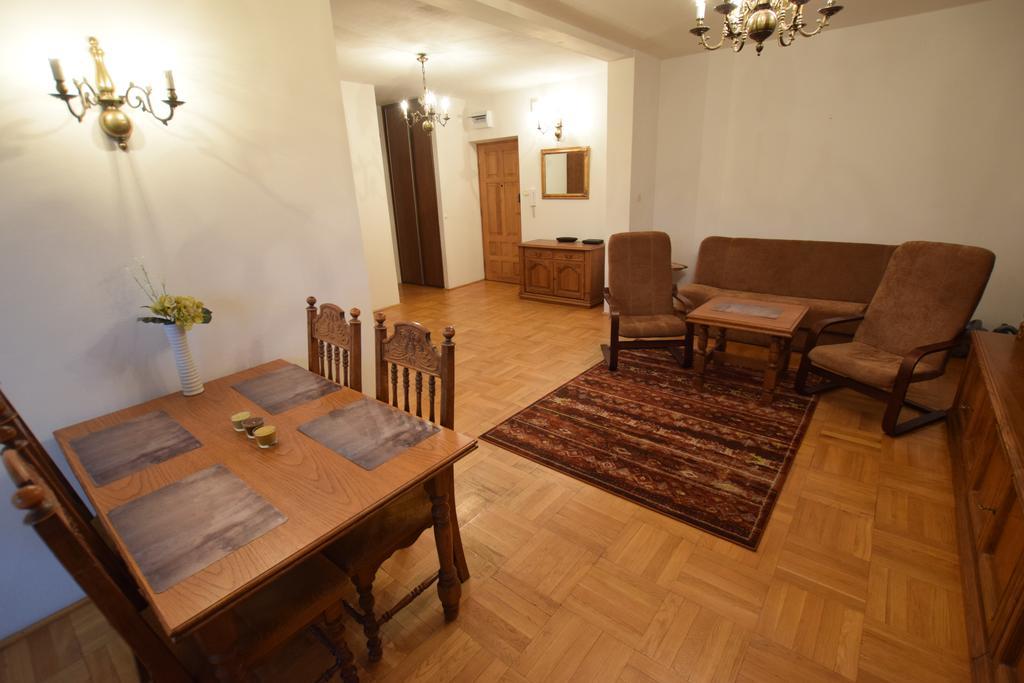 Elegant Apartment Stadion Narodowy Warsawa Bagian luar foto